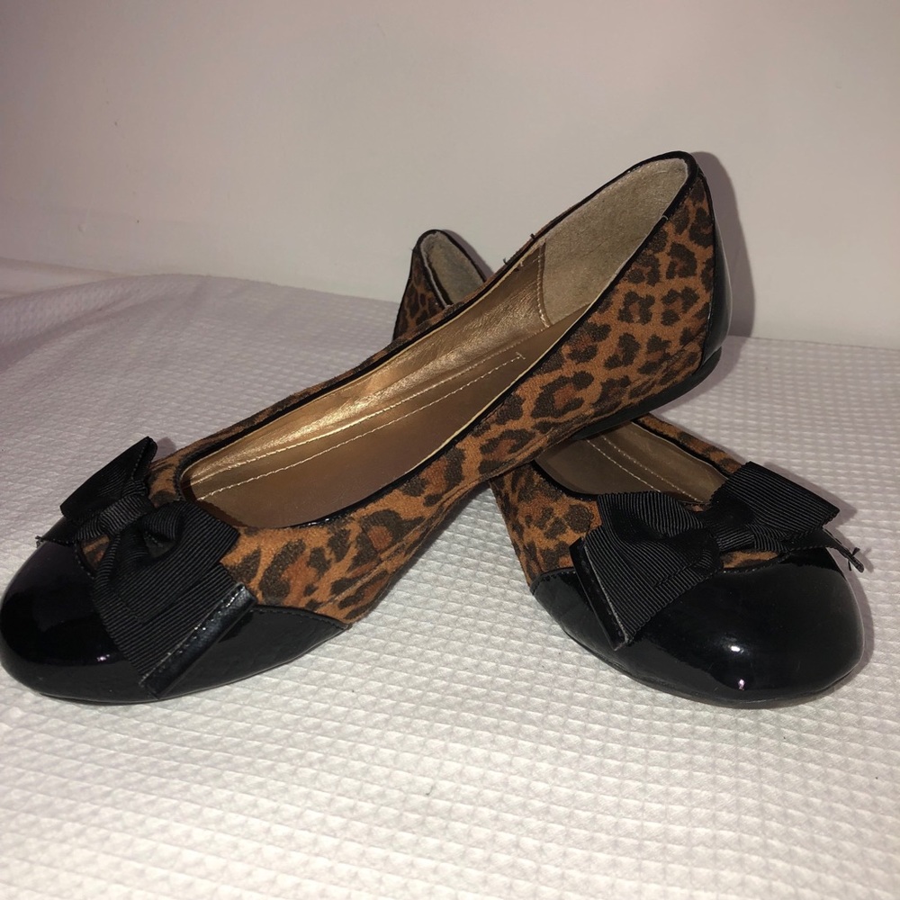Victor Alfaro Leopard Print Flats